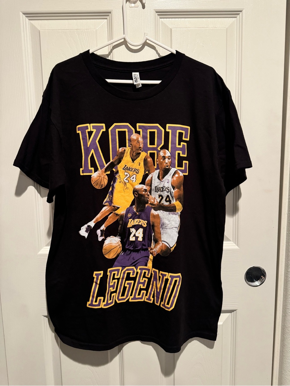 Kobe Legend Graphic Tee - Black with Purple & Gold size Large
